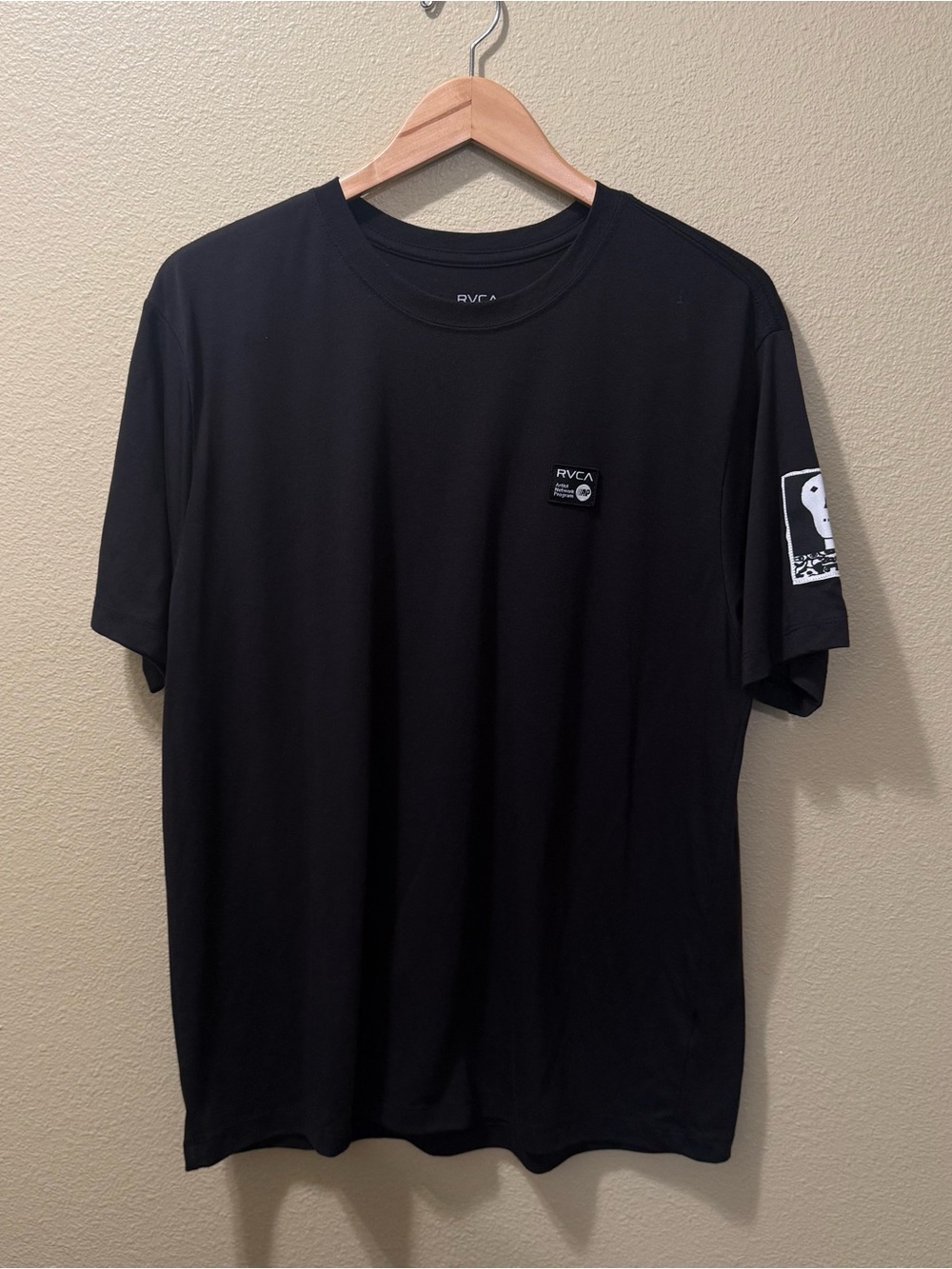 Men’s XL RVCA Black Sport Tee Balance Of Opposites Matt Leines Black T-Shirt